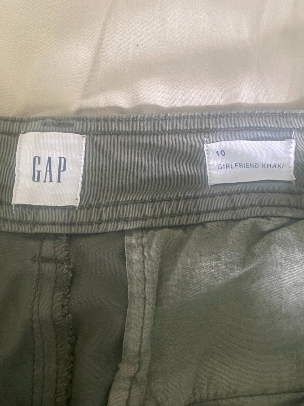 Gap Cropped Girlfriend Capris